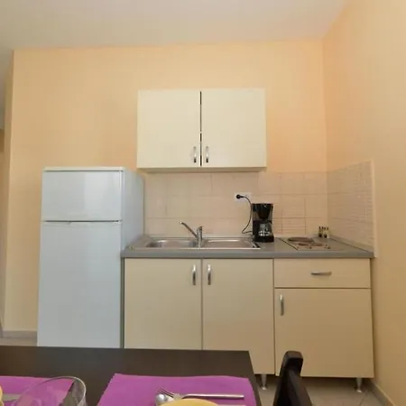 In With Pool Access, Terrace, Air Conditioning, Wi-fi, 3548-4 Apartment
