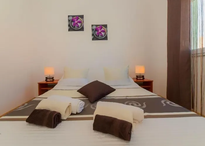 In With Pool Access, Terrace, Air Conditioning, Wi-fi, 3548-4 파코스탄