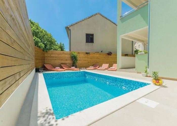 In With Pool Access, Terrace, Air Conditioning, Wi-fi, 3548-4 파코스탄