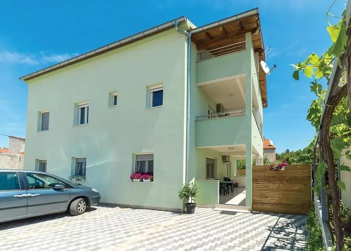 아파트 In With Pool Access, Terrace, Air Conditioning, Wi-fi, 3548-4 파코스탄