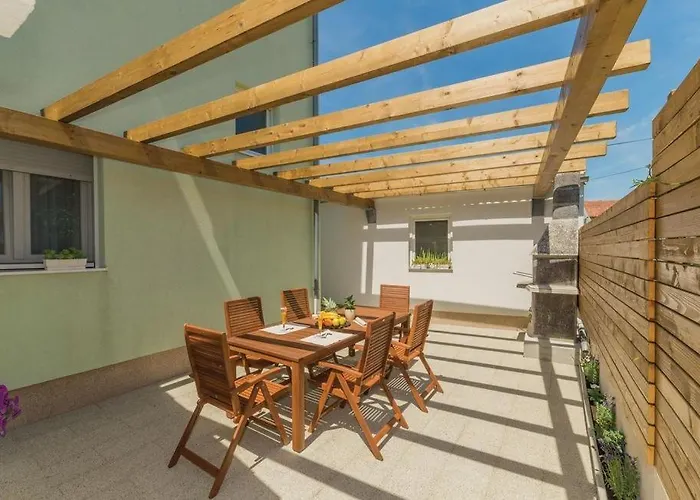 In With Pool Access, Terrace, Air Conditioning, Wi-fi, 3548-4 아파트